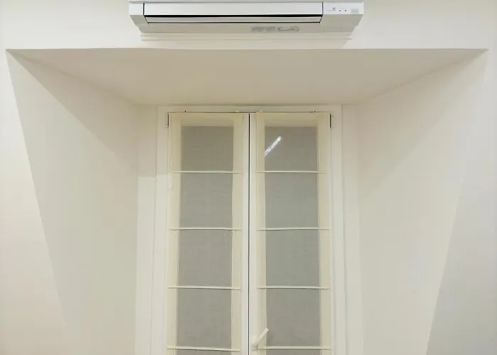 Apartment La Mombellina Oltre Holidays